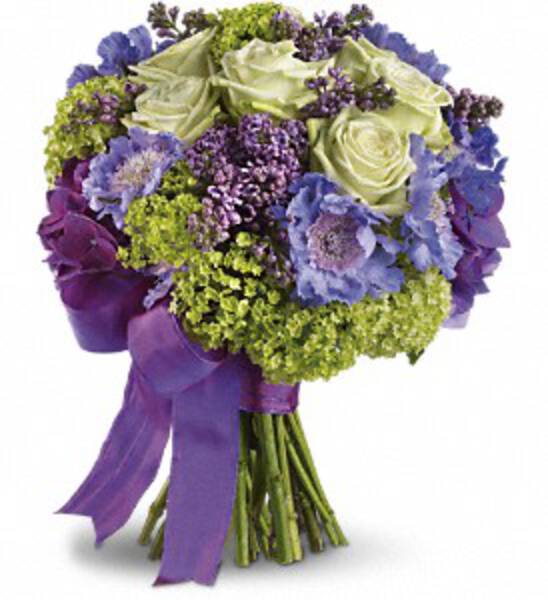 Bouquet blanco y morado