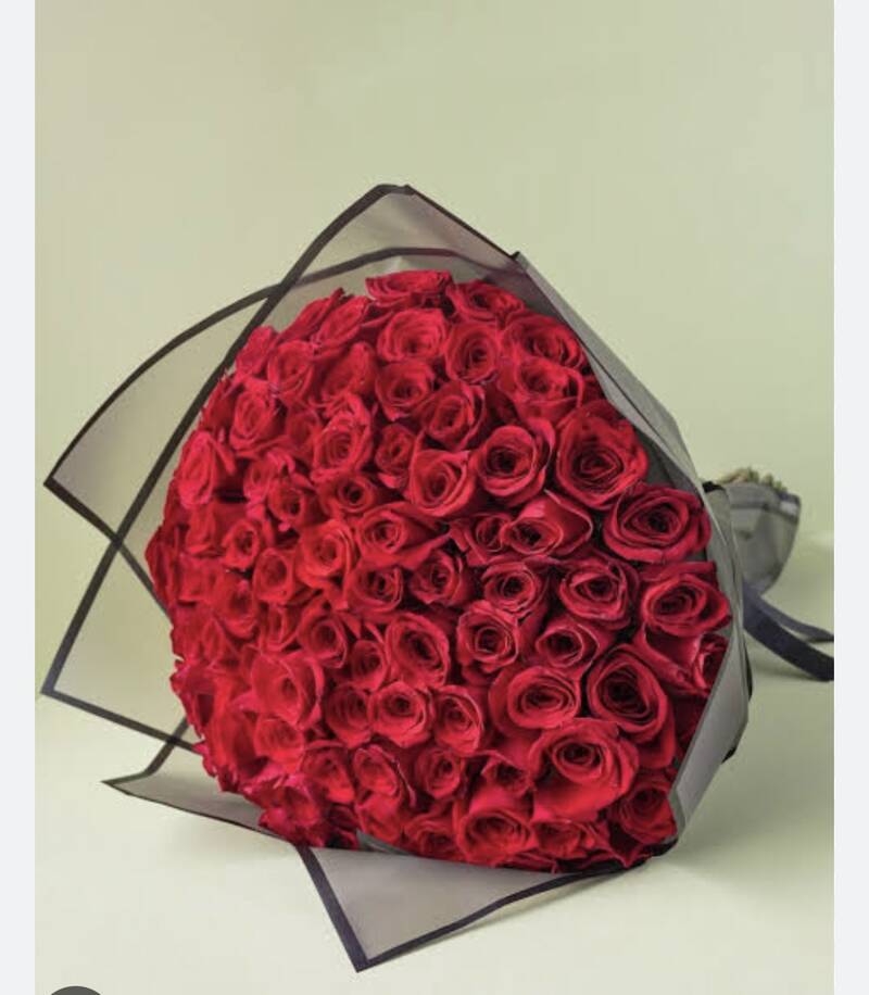 SOLO ROSAS